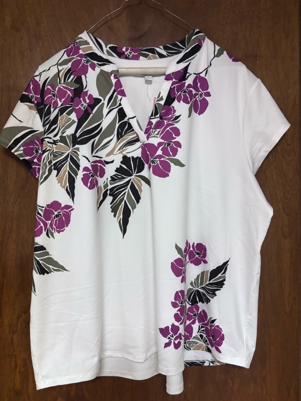 Chico's White Floral Short Sleeve Tee with Purple and Olive Leaves